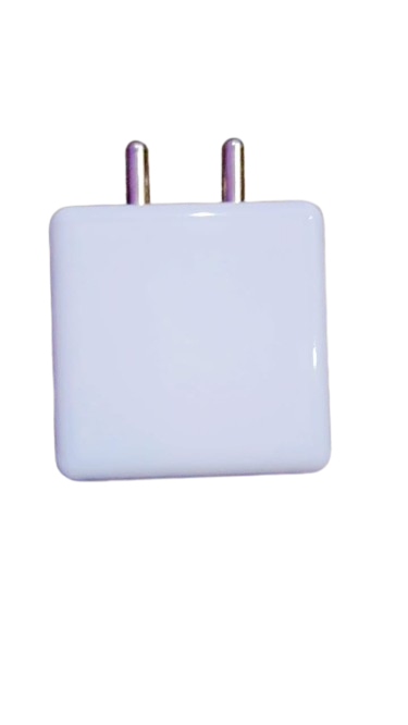 GKON Dura Charge 3.1A Type-C Fast Travel Charger with USB Cable (White)